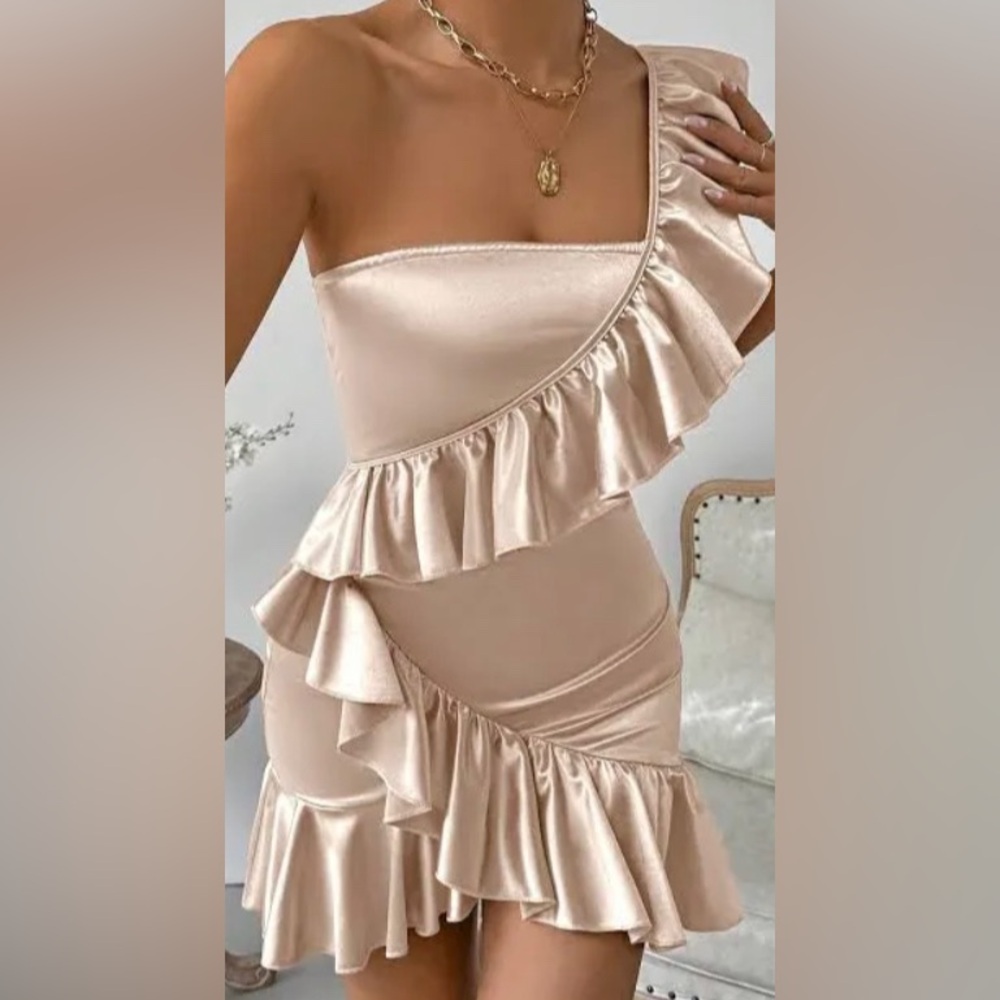 One Shoulder Ruffle Asymmetric Hem Dress
